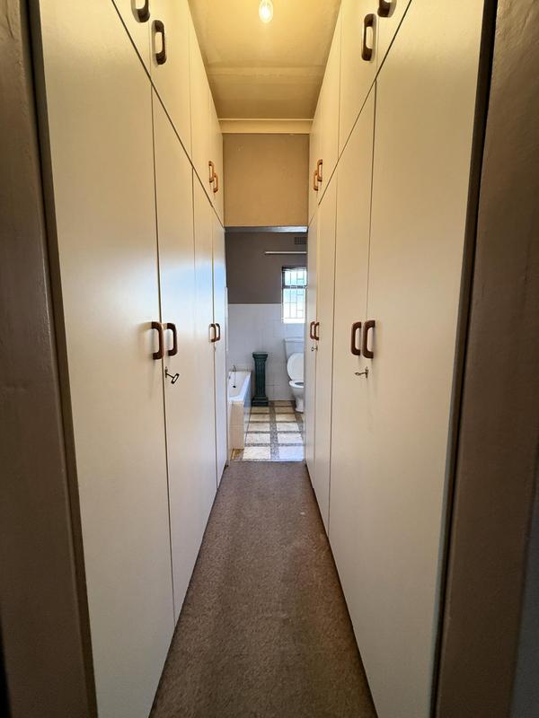 3 Bedroom Property for Sale in Bergzicht Western Cape